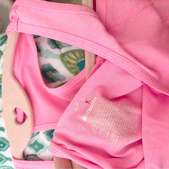 5/$15 MUST BUNDLE Danskin Now Light Pink Tank Top - Picture 7 of 7